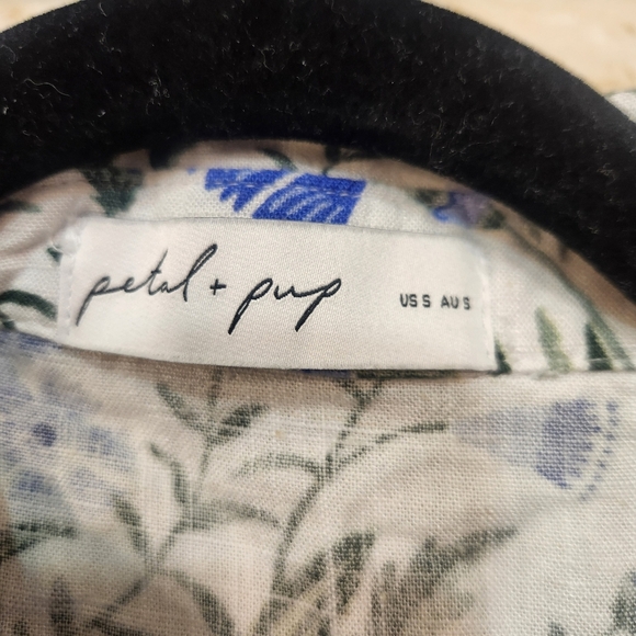 Petal + Pup Floral Romper Size Small - Picture 3 of 5